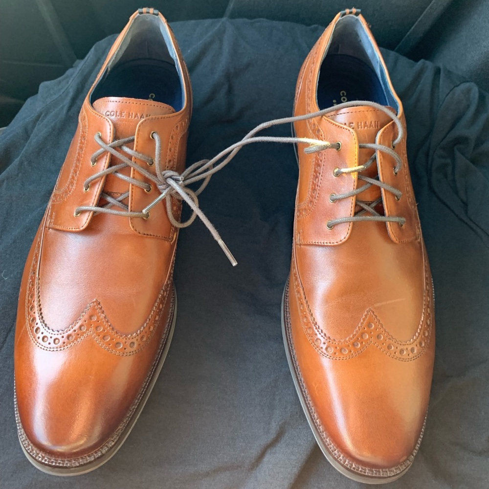 Wingtip Cole Haan mens dress shoes size 11